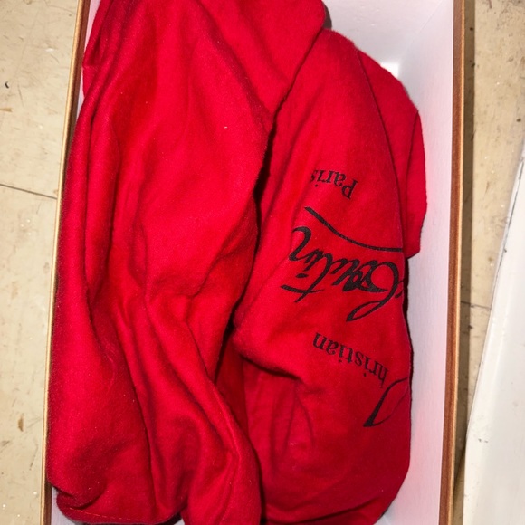 Christian Louboutin Lofers
Used but in good conditionion - Picture 5 of 5